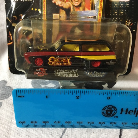 Vintage Ozzy Cars Set - Picture 7 of 8